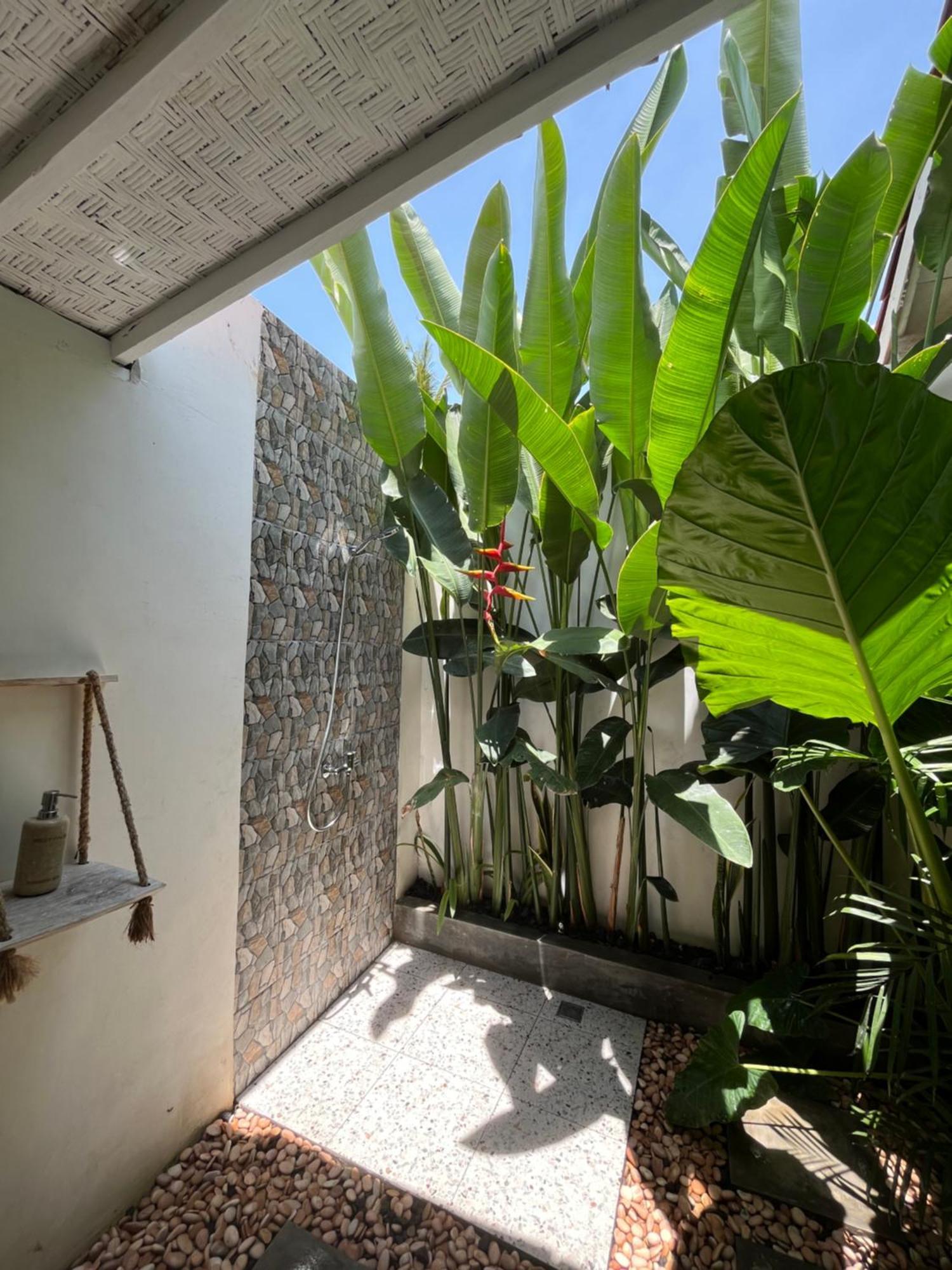 Penida West Palm Cottage Toyapakeh Exterior photo